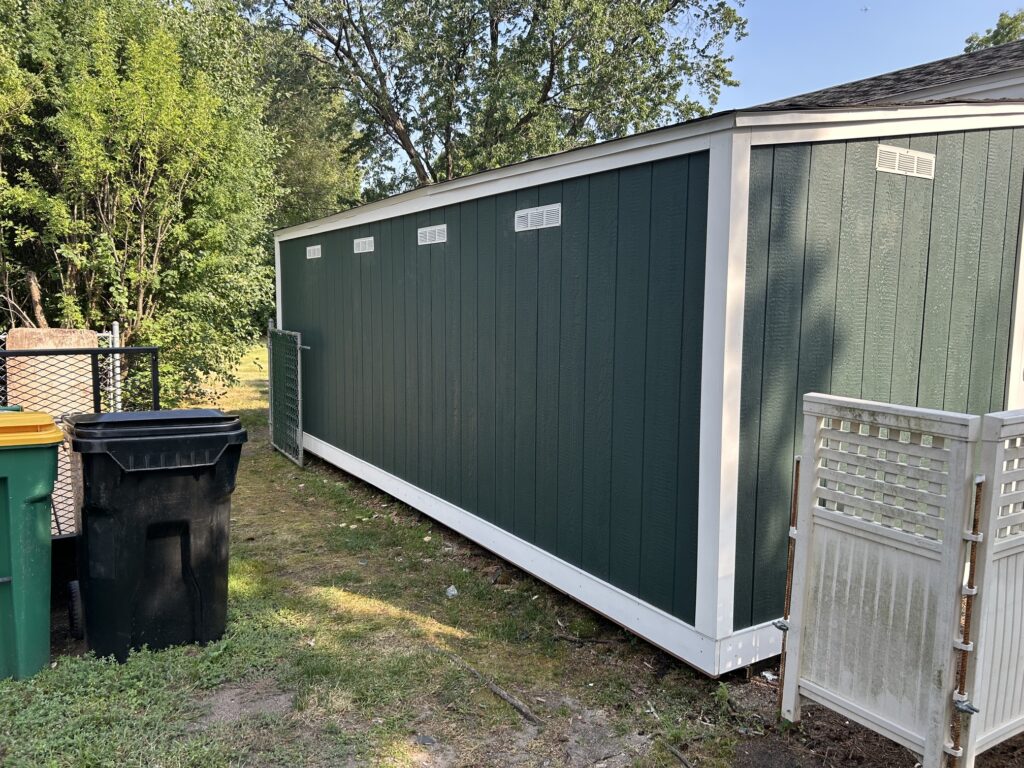 Exterior House Painting and Siding Repair in Brooklyn Park — brooklyn park handyman